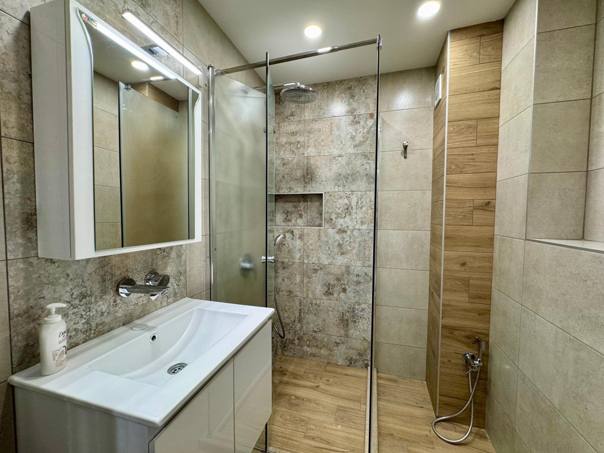 Parkcentral Luxury In City Center 7 Veliko Tarnovo Exterior photo